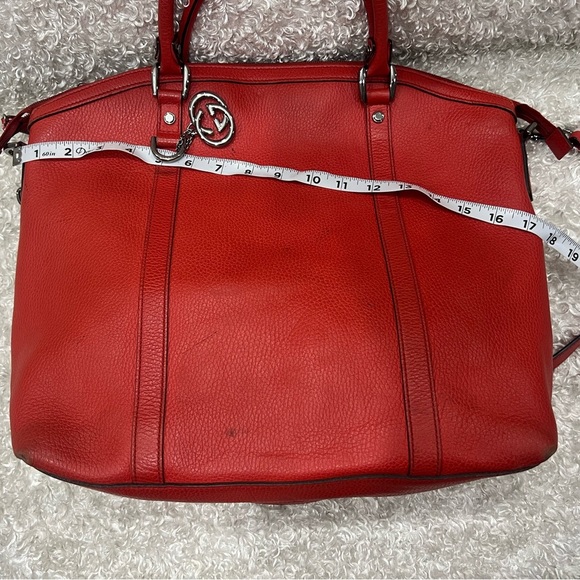 Gucci GG Charm Dome Leather Handbag. - Picture 9 of 16